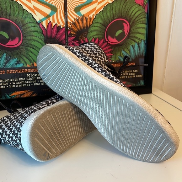 Allbirds Houndstooth Tree Toppers Shoes-Size 9 - Picture 7 of 7